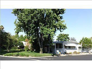 2nd image of 525 W El Norte Pkwy Space 30