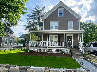 14 Cross St, Pepperell, MA 01463