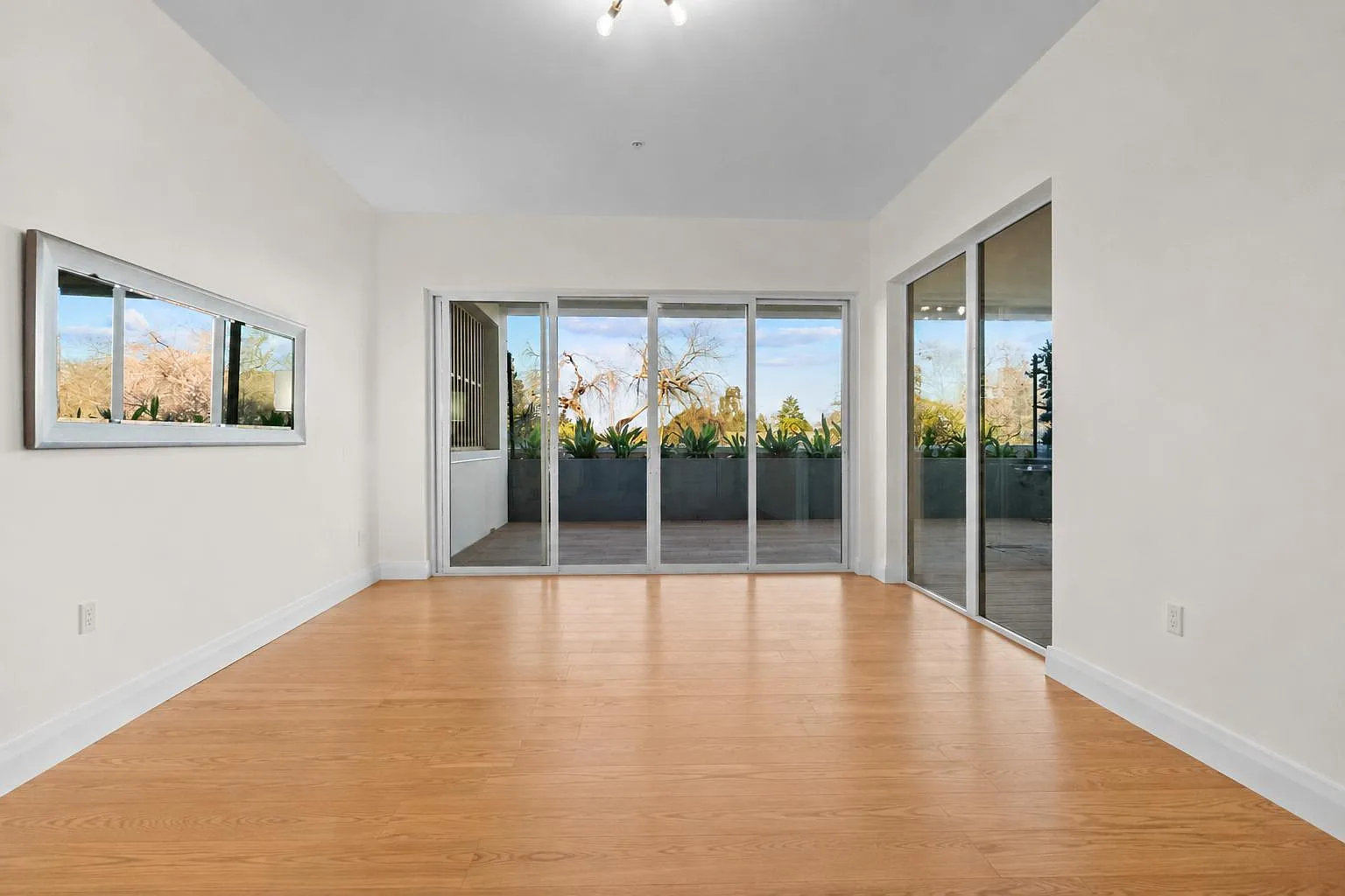 4115 El Camino Real - 223 — Photo 2