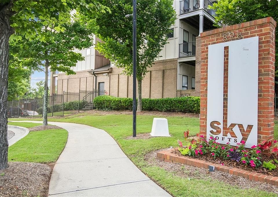 Sky Loft Condominiums