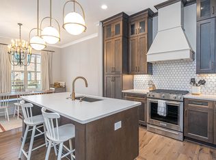 508 Altamaha St, Savannah, GA 31401