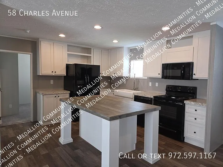 58 Charles Ave — Photo 6