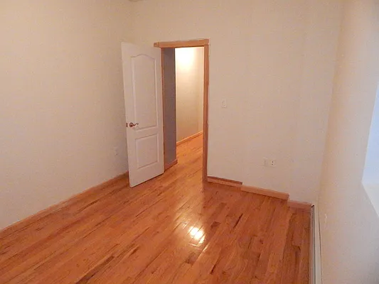 Rented by Keller Williams NYC | media 20