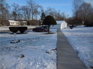 150 Mount Airy Rd, New Windsor, NY 12553