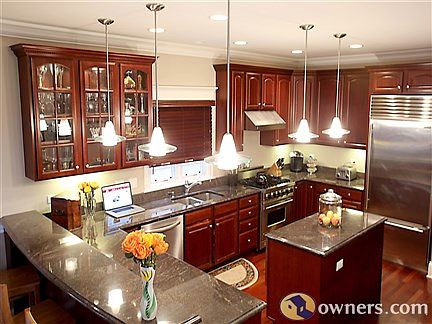 Kitchen with Viking/Subzero