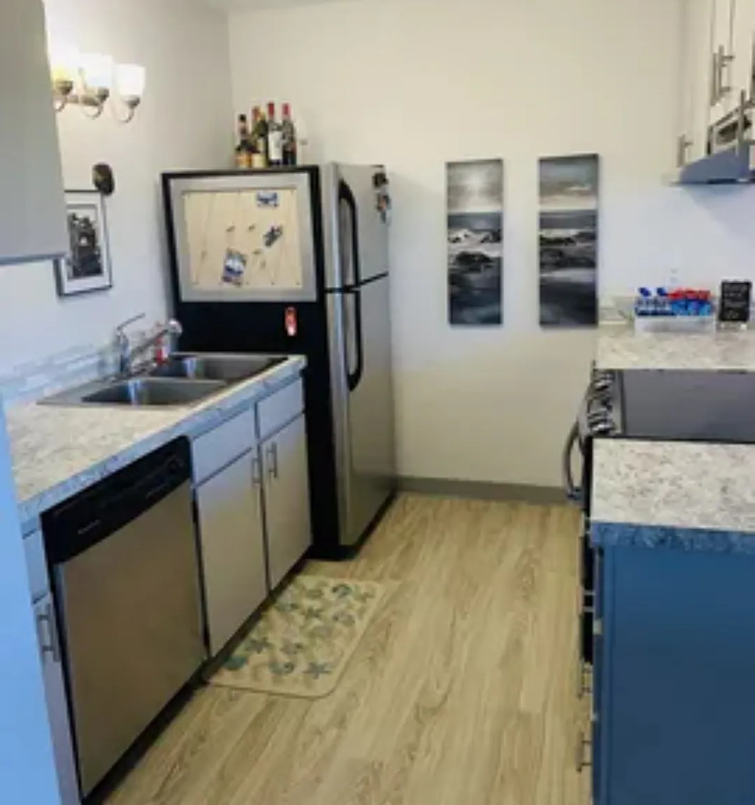 1 bed, 1200 sqft, $1,745 — Photo 2