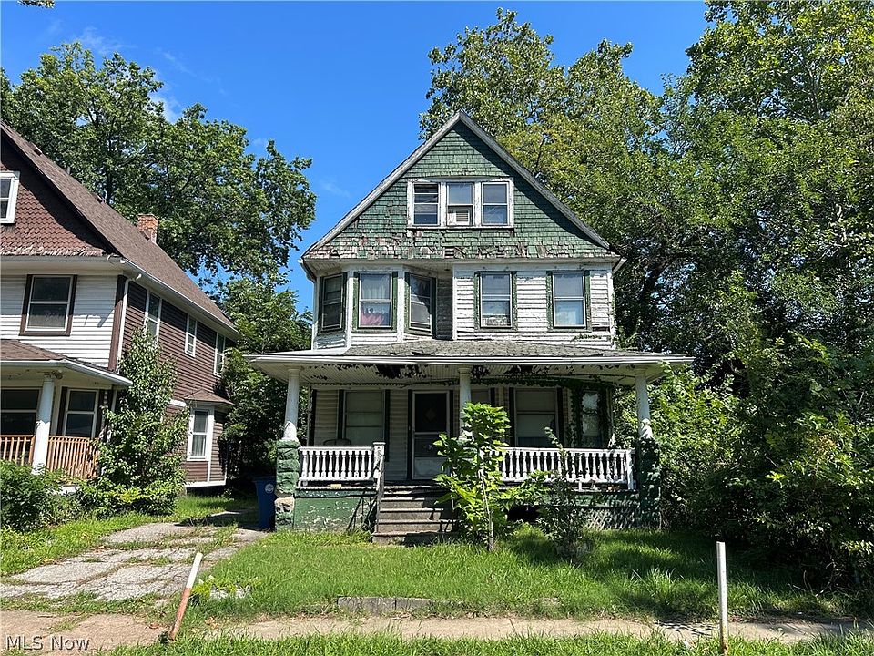 1st image of 2249 E 81st St