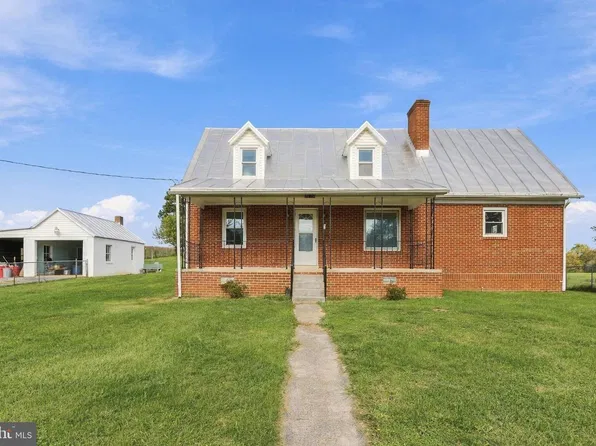 2278 Minebank Rd, Strasburg, VA 22657
