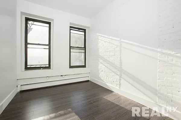 Rented by REAL New York | media 59