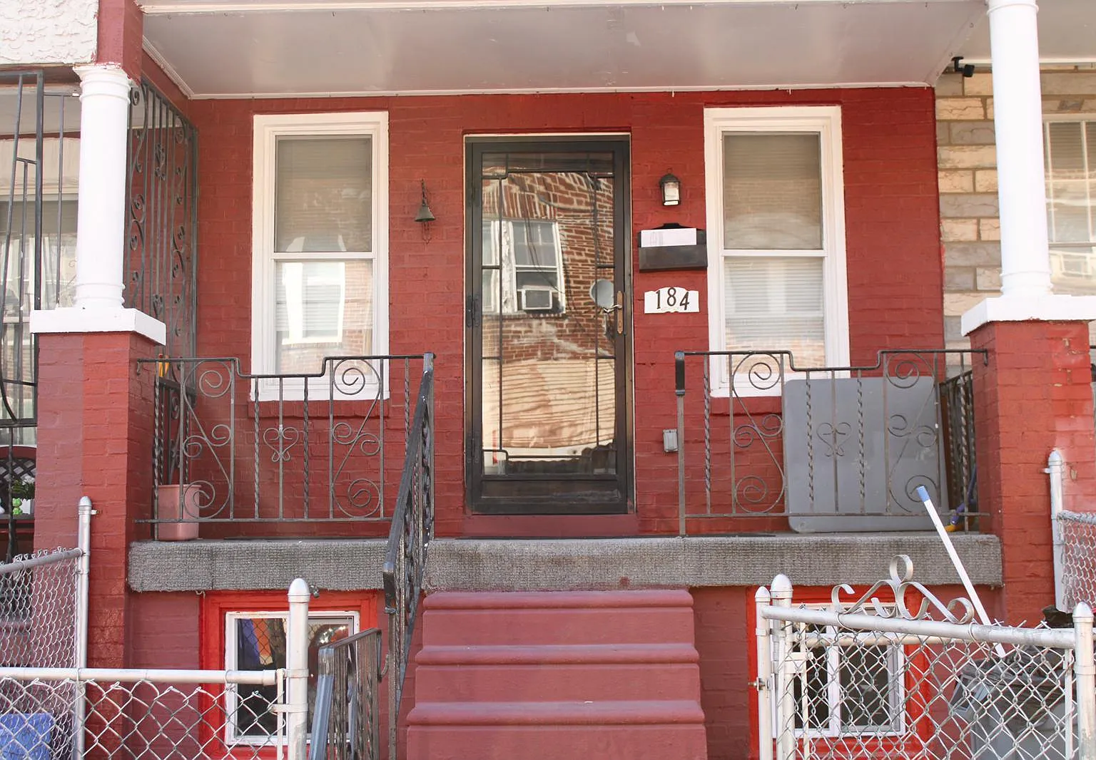 2 bed, 966 sqft, $1,500 — Photo 1