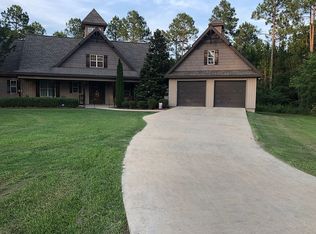 109 Legacy Woods Dr, Eastman, GA 31023