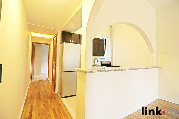 Rented by Link NY Realty | media 13