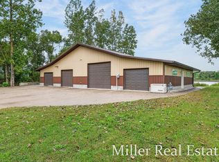 153 Sunset Dr, Dowling, MI 49050