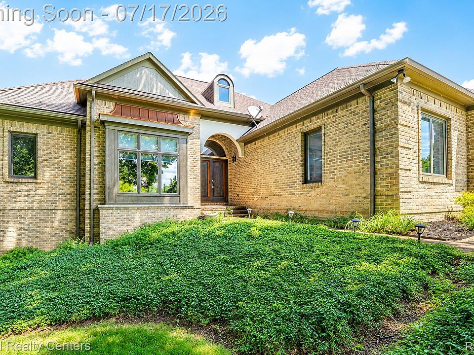 1st image of 1021 Valleyview Dr