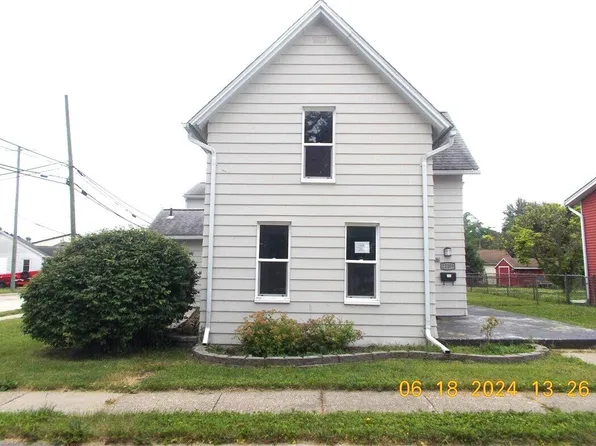 22109 Saint Stephens St, Rockwood, MI 48173
