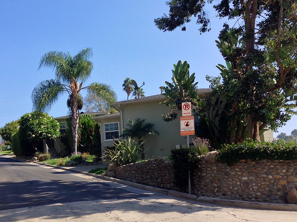 1st image of 4268 Holly Knoll Dr