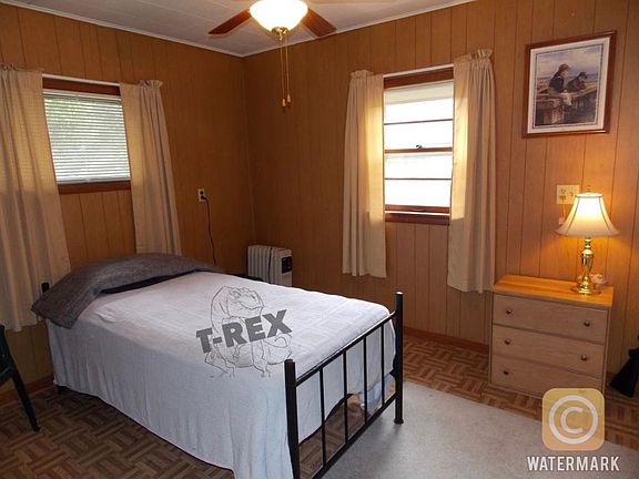 4th image of 114 Oakdale Ave