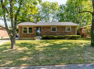381 Larkwood Dr, Lexington, KY 40509
