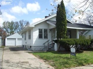 1910 Sloan St, Flint, MI 48504