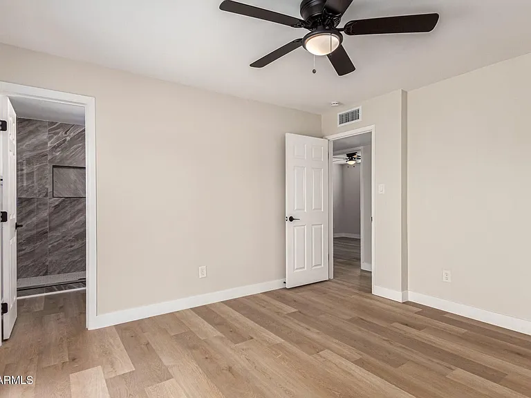 818 W Elna Rae St — Photo 24