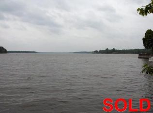 2359 Riverside Dr, Lexington, NC 27292