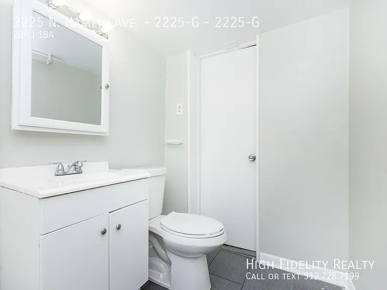 2225 N Hamlin Ave #G — Photo 10