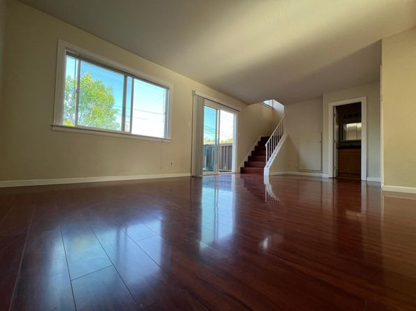 1212 Flora Ave