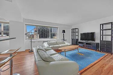 333 East 46th Street, #18A