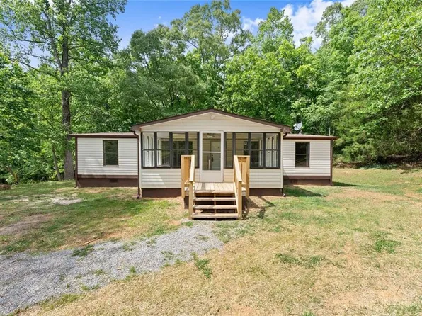 4934 Rilla Rd, Gainesville, GA 30506