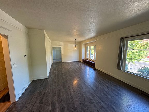 3rd image of 342 NW 29th St