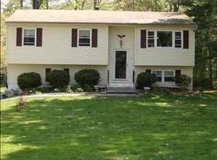 3 Brookside Rd, Beacon, NY 12508