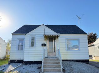 18534 Wentworth Ave, Lansing, IL 60438