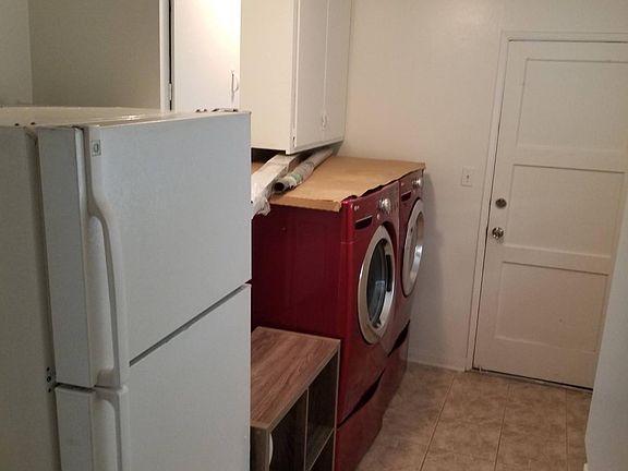 4th image of 18529 Grevillea Ave
