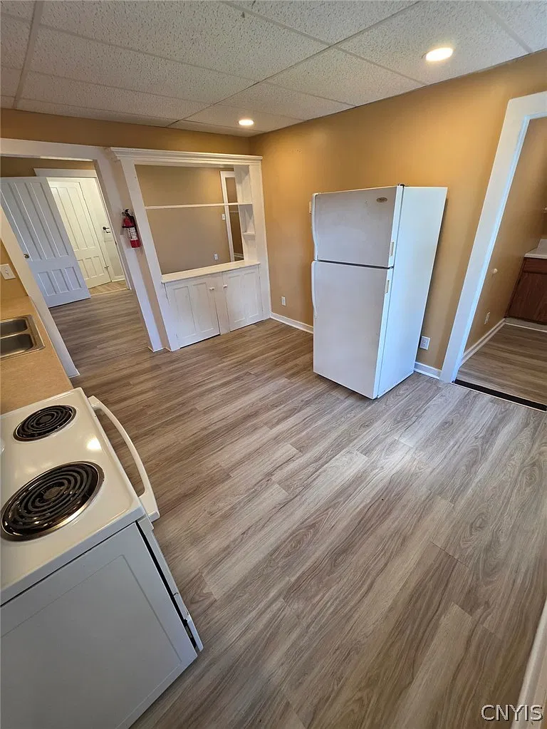 2 bed, 1.0 bath, 6468 sqft, $1,000 — Photo 4