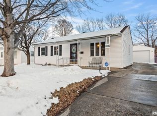 1016 Johnson Ln, Springfield, IL 62702