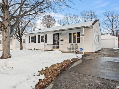 1016 Johnson Ln, Springfield, IL, 62702