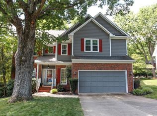 5399 Beechmont Dr, Greensboro, NC 27410