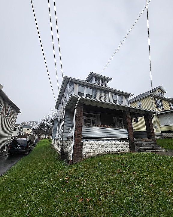 2nd image of 705 E Long Ave