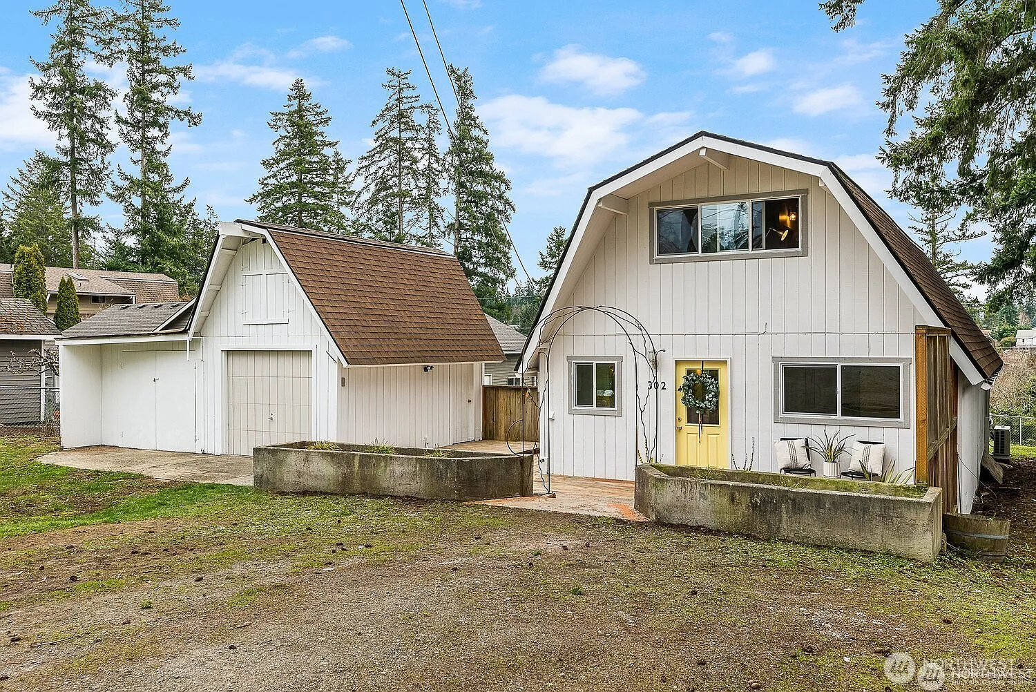 302 Melrose Drive photo 1