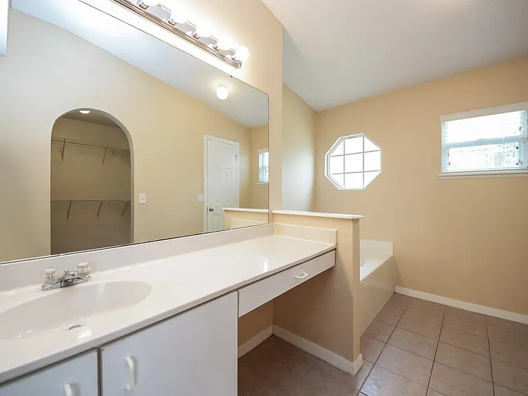 3257 Hunters Chase Loop — Photo 14