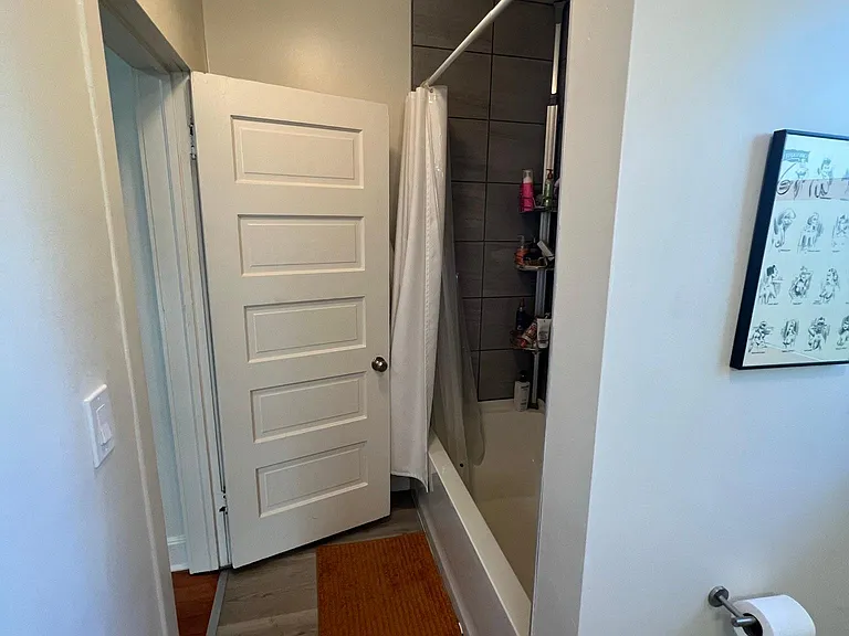 531 Federal Ave E — Photo 17