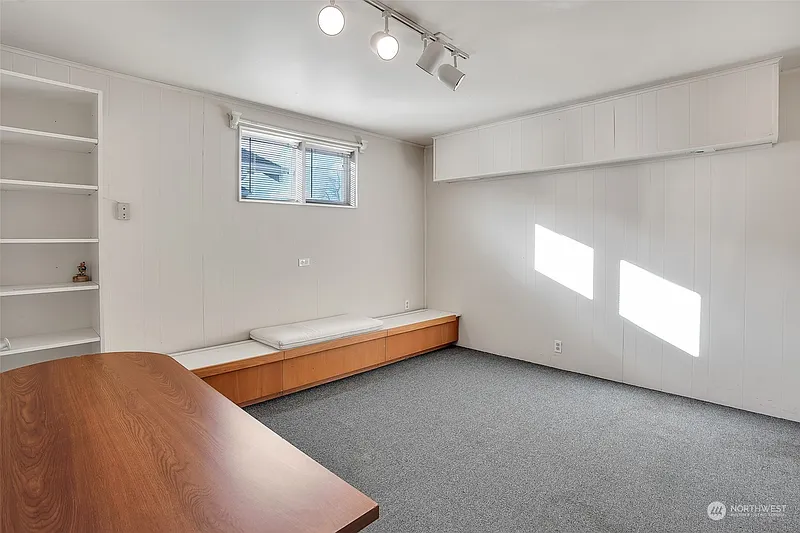 Thumbnail 19