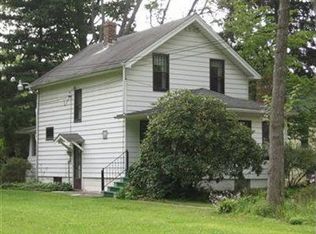 586 Riverview Dr, Leavittsburg, OH 44430