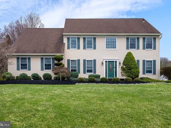 16 Priory Rd, West Windsor, NJ 08550