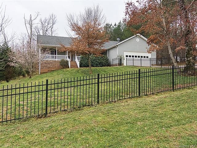 1st image of 207 Atwell Dr