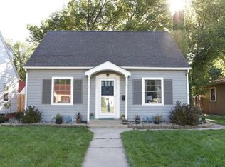1325 2nd St N, Fargo, ND 58102