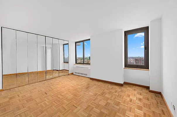 Rented by Corcoran | media 28