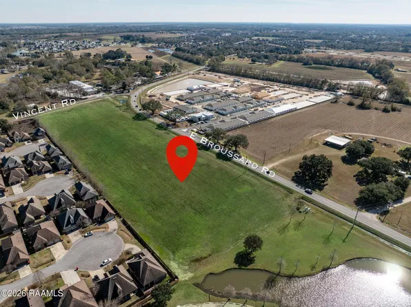 1200 Broussard Rd E, Lafayette, LA 70508