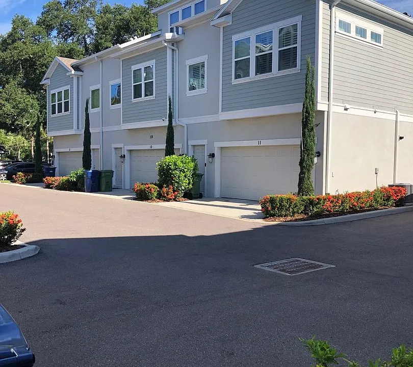 115 N Arrawana Ave #7