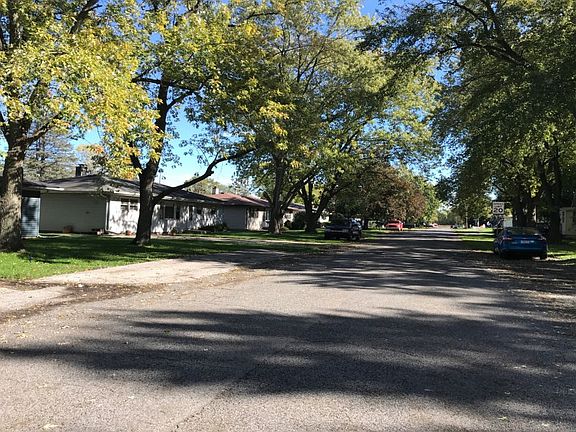 4th image of 1115 W 39th Ave